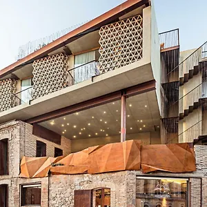 Somiatruites Hotel